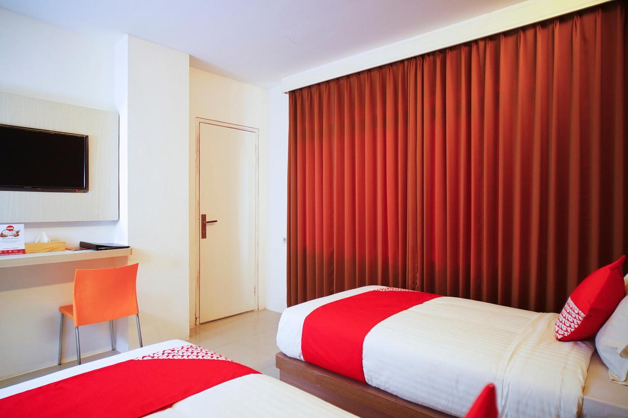 Hotel Super Oyo Collection O 166 Princess Palembang