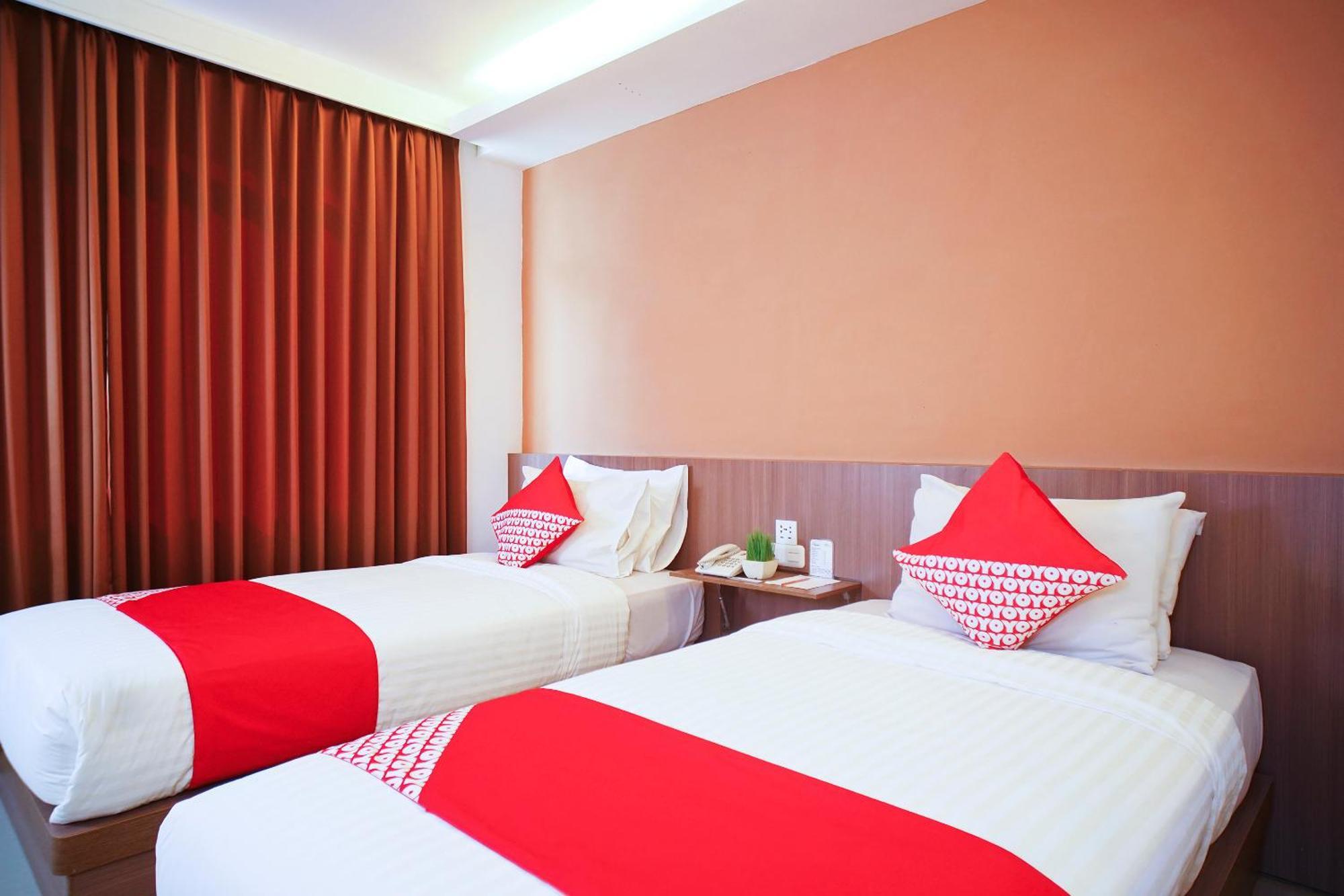 Super Oyo Collection O 166 Princess Hotel 3*