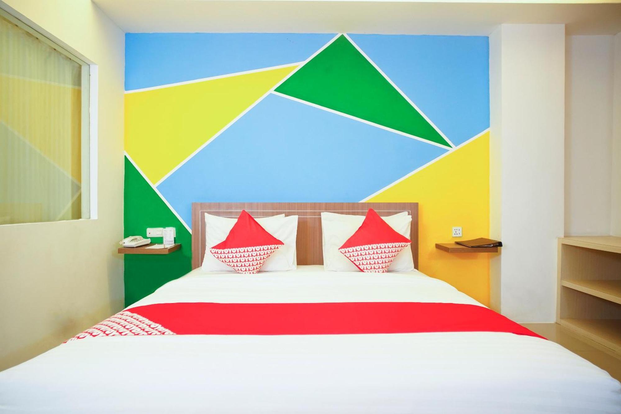 Hotel Super Oyo Collection O 166 Princess Palembang